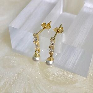 Gold and Pearl Drop Earrings